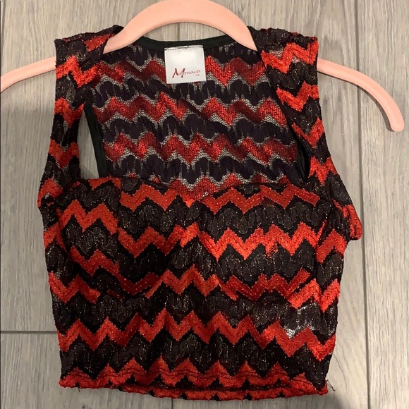 Crop top - Picture 2 of 2